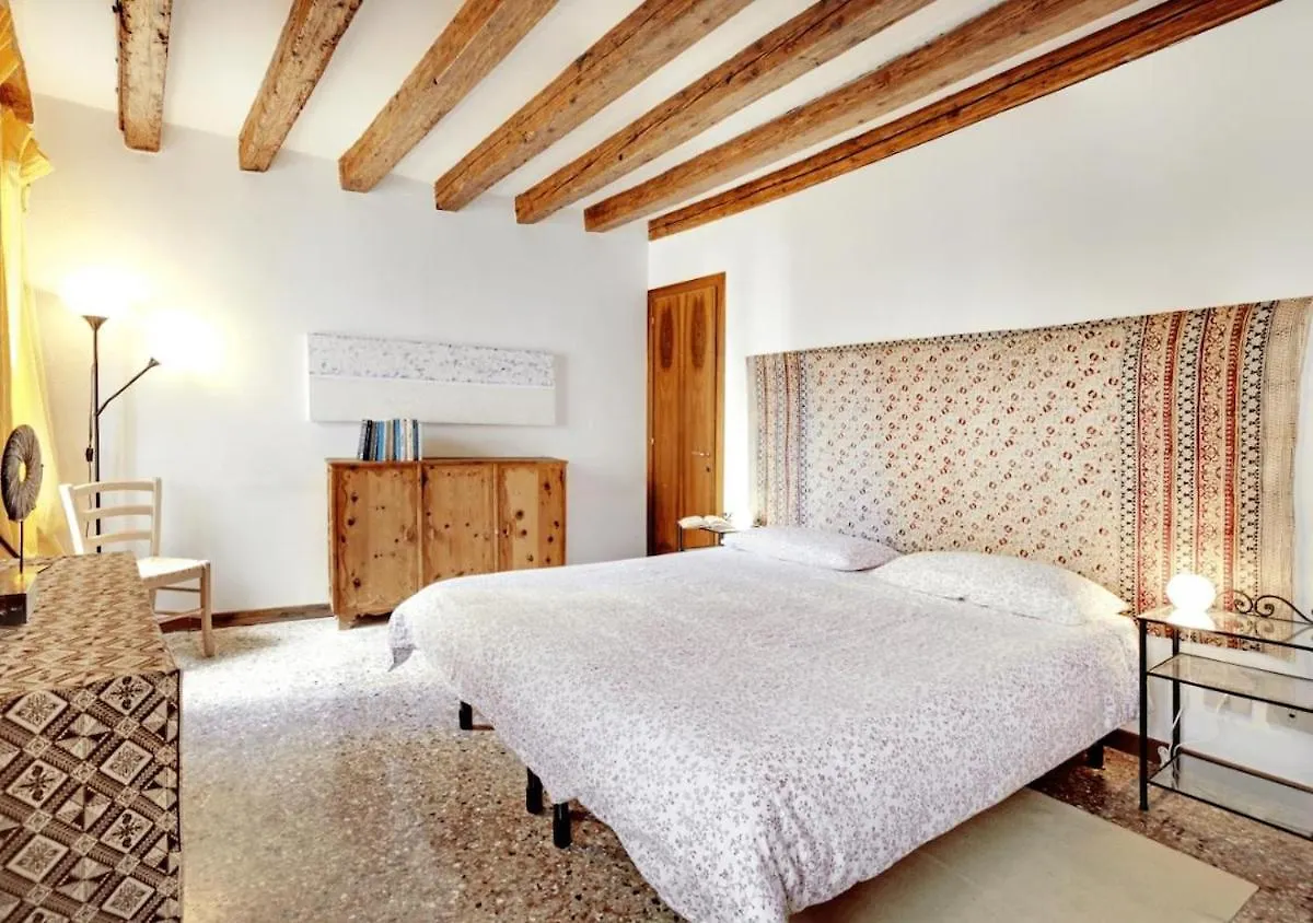 Apartment Tiziano Italy